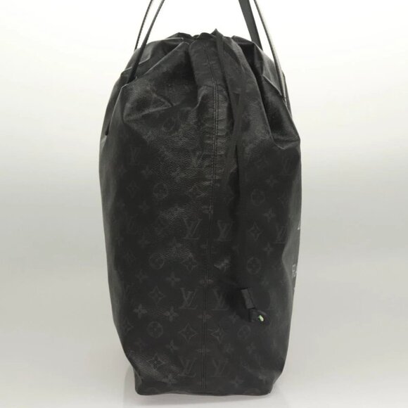 LOUIS VUITTON Monogram Eclipse Cabas light Tote Bag - Picture 4 of 15